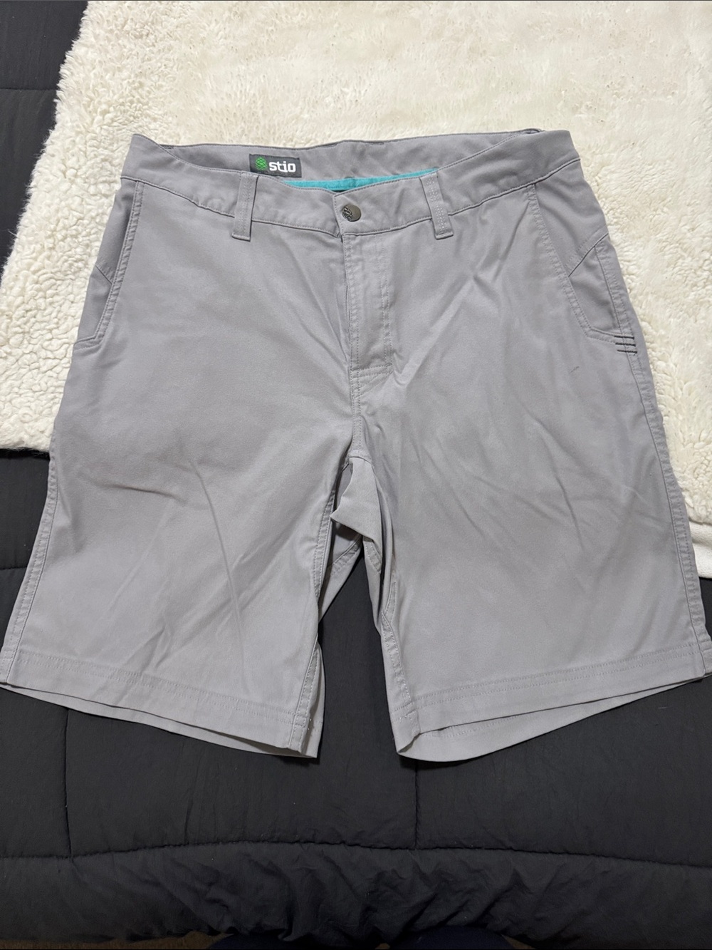 Stio Men’s Light Gray Everyday Performance Shorts